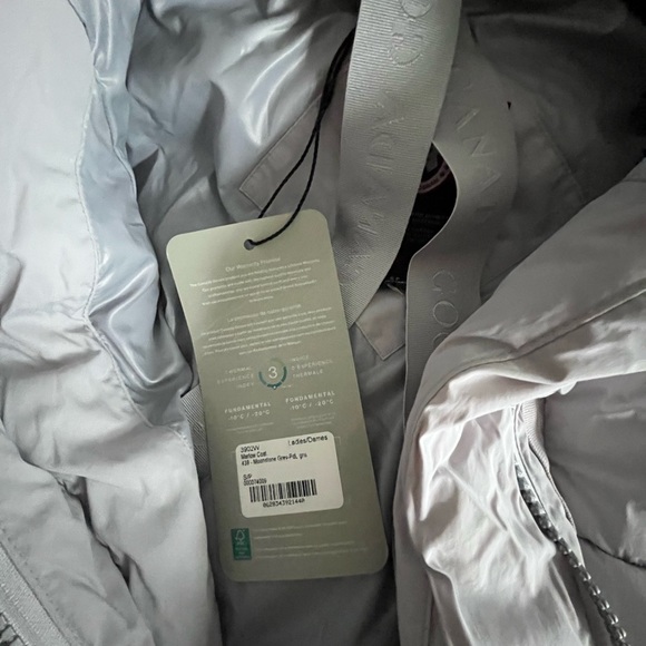 BNWT Canada Goose Marlow down jacket - Picture 7 of 7